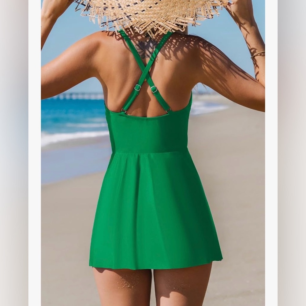 CUPSHE One Piece Swimsuit for Women Tummy Control Swim Dress Crisscross A28 - Picture 2 of 8